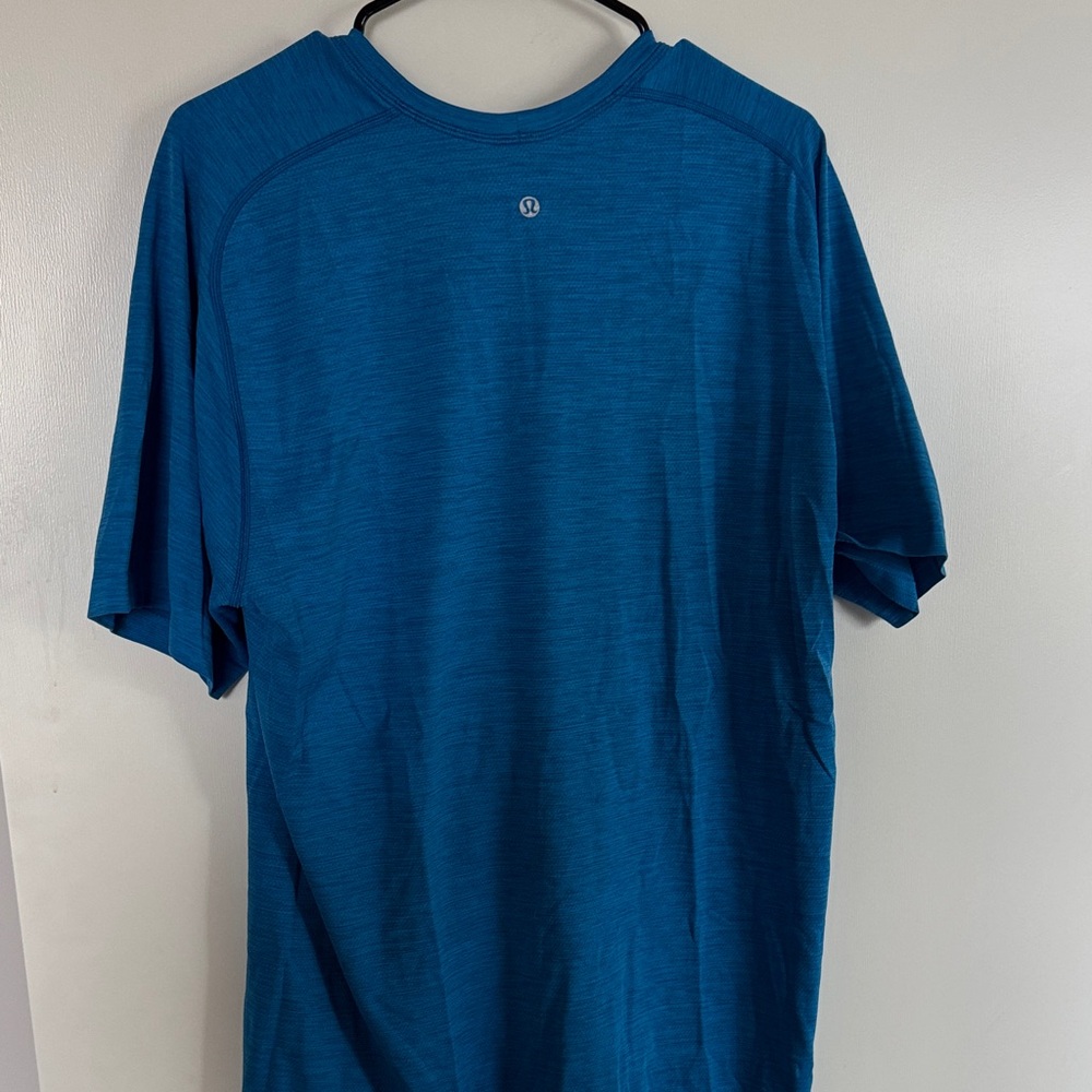 lululemon athletica Teal Short Sleeve Tee